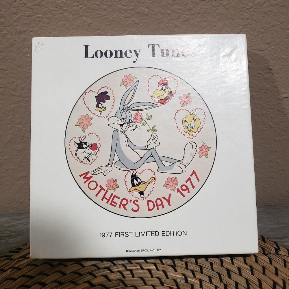 1977 LOONEY TUNES Mother's Day First Limited Edition PLATE Warner Bros Inc.